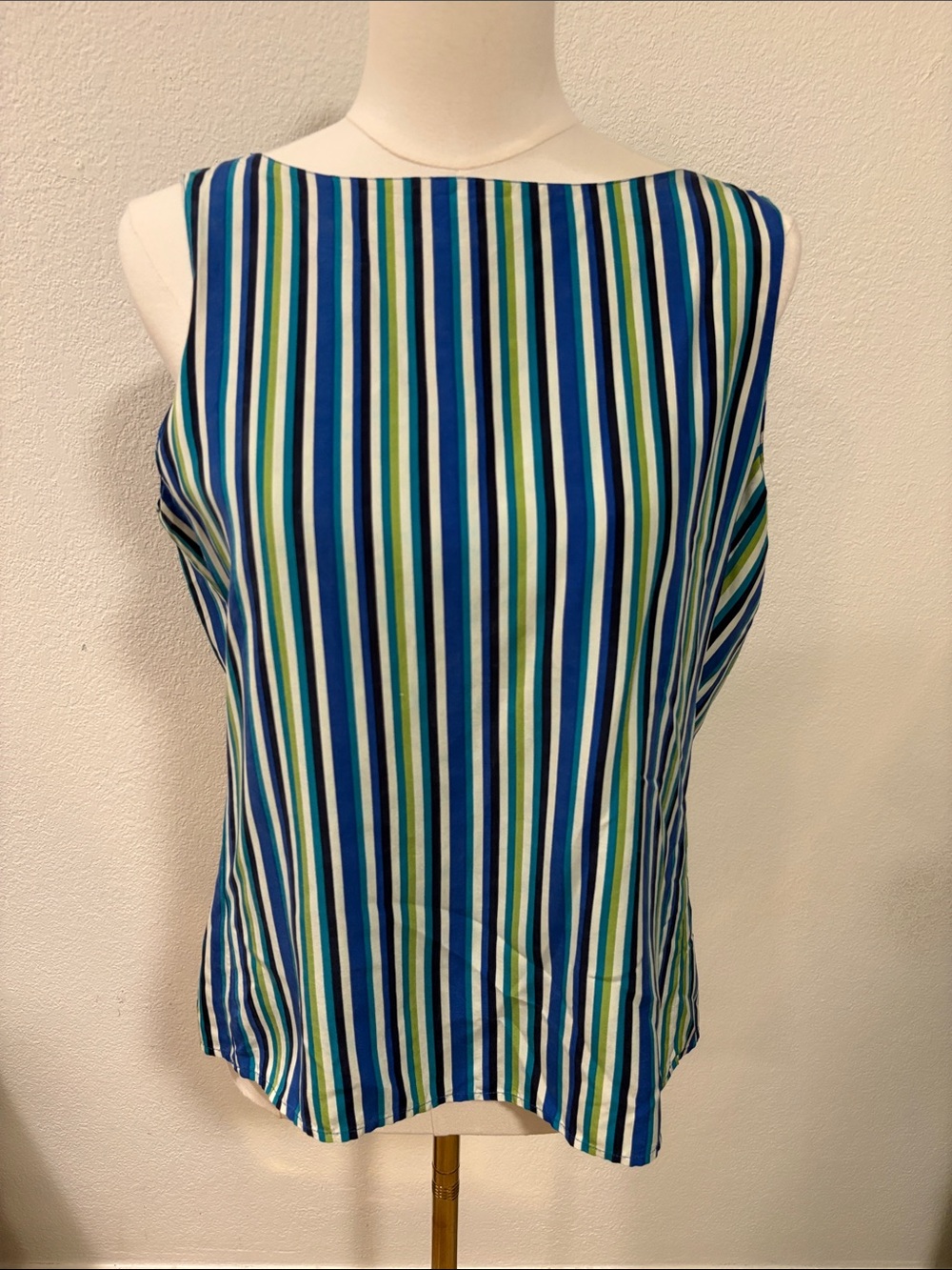 Liz Claiborne Vertical Stripe Sleeveless Top in Blue and Green reversible top